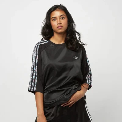 ADIDAS ORIGINALS T-shirt carré